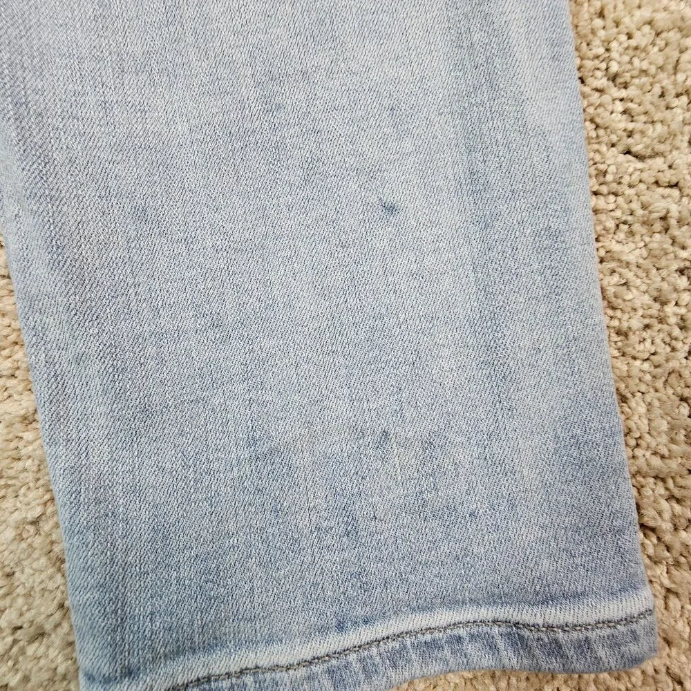 Studio Blue Light Wash Distressed Skinny Jeans Women’s Size 31 Y2K
